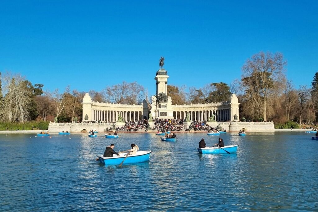 Retiro Park during 3 days in Madrid